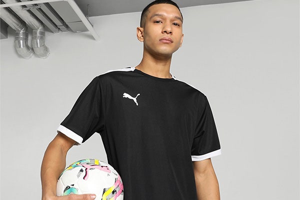 voetbaltenue